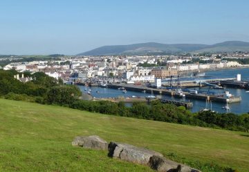 Corporate services provider Eximia has appointed yachts and jet expert James Porter as a senior manager.